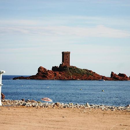 Agay Cap Esterel Le Hameau F2 Clim Plein Sud Dernier Etage Magnifique Vue Mer Saint-Raphaël Extérieur photo
