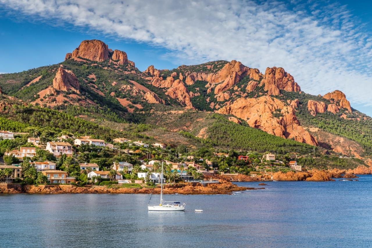Agay Cap Esterel Le Hameau F2 Clim Plein Sud Dernier Etage Magnifique Vue Mer Saint-Raphaël Extérieur photo