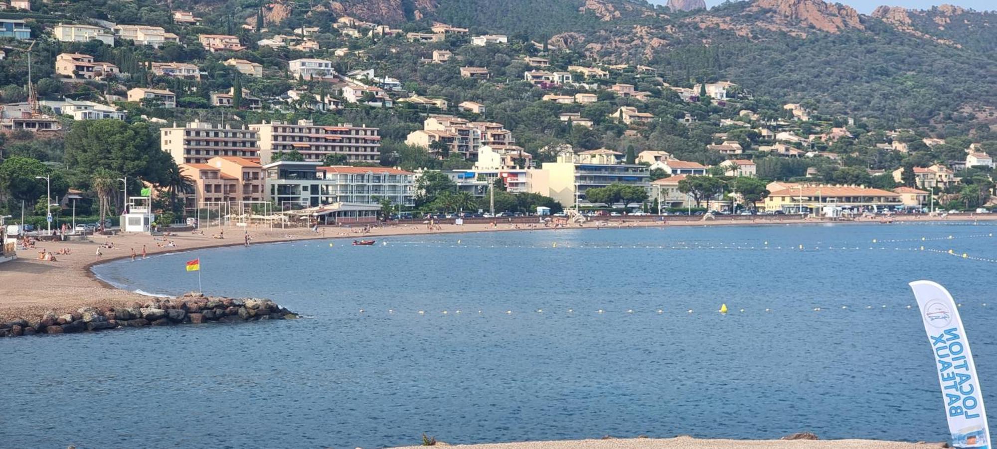 Agay Cap Esterel Le Hameau F2 Clim Plein Sud Dernier Etage Magnifique Vue Mer Saint-Raphaël Extérieur photo
