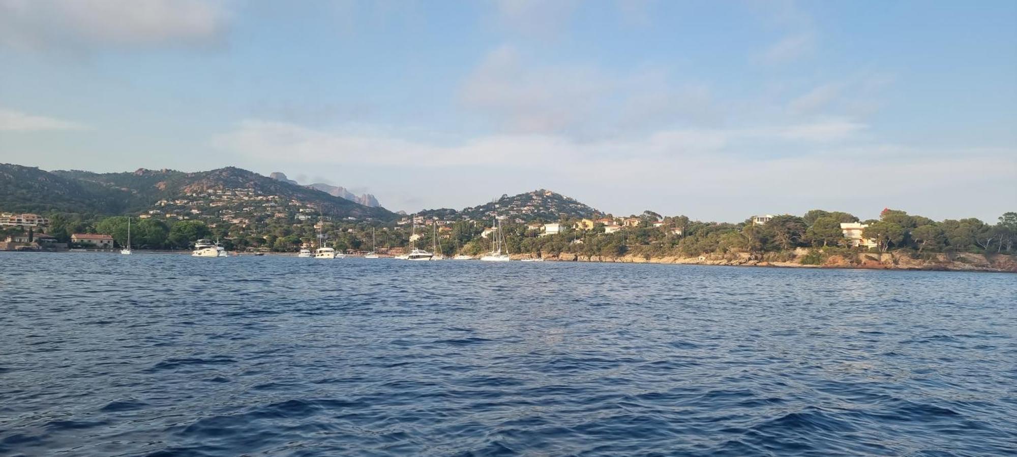 Agay Cap Esterel Le Hameau F2 Clim Plein Sud Dernier Etage Magnifique Vue Mer Saint-Raphaël Extérieur photo