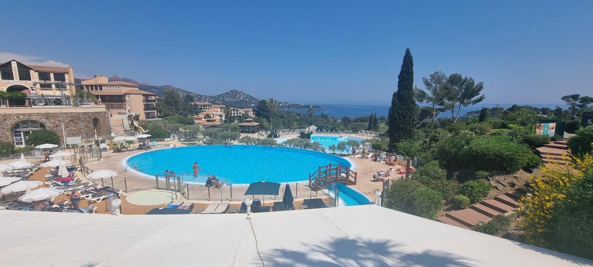 Agay Cap Esterel Le Hameau F2 Clim Plein Sud Dernier Etage Magnifique Vue Mer Saint-Raphaël Extérieur photo